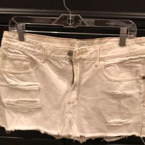 Abercrombie skirt jean white size 10. Distressed.